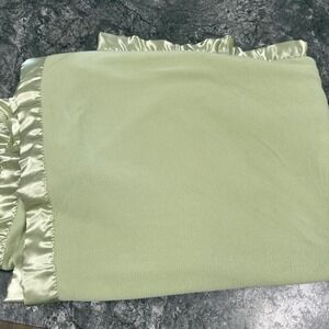 Soft Sage Satin-Trim Throw Blanket - Brand Unknown